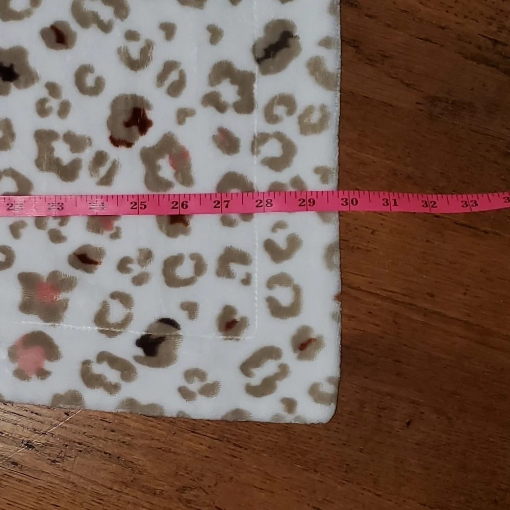 Isaac Mizrahi Animal Print Fleece Blanket